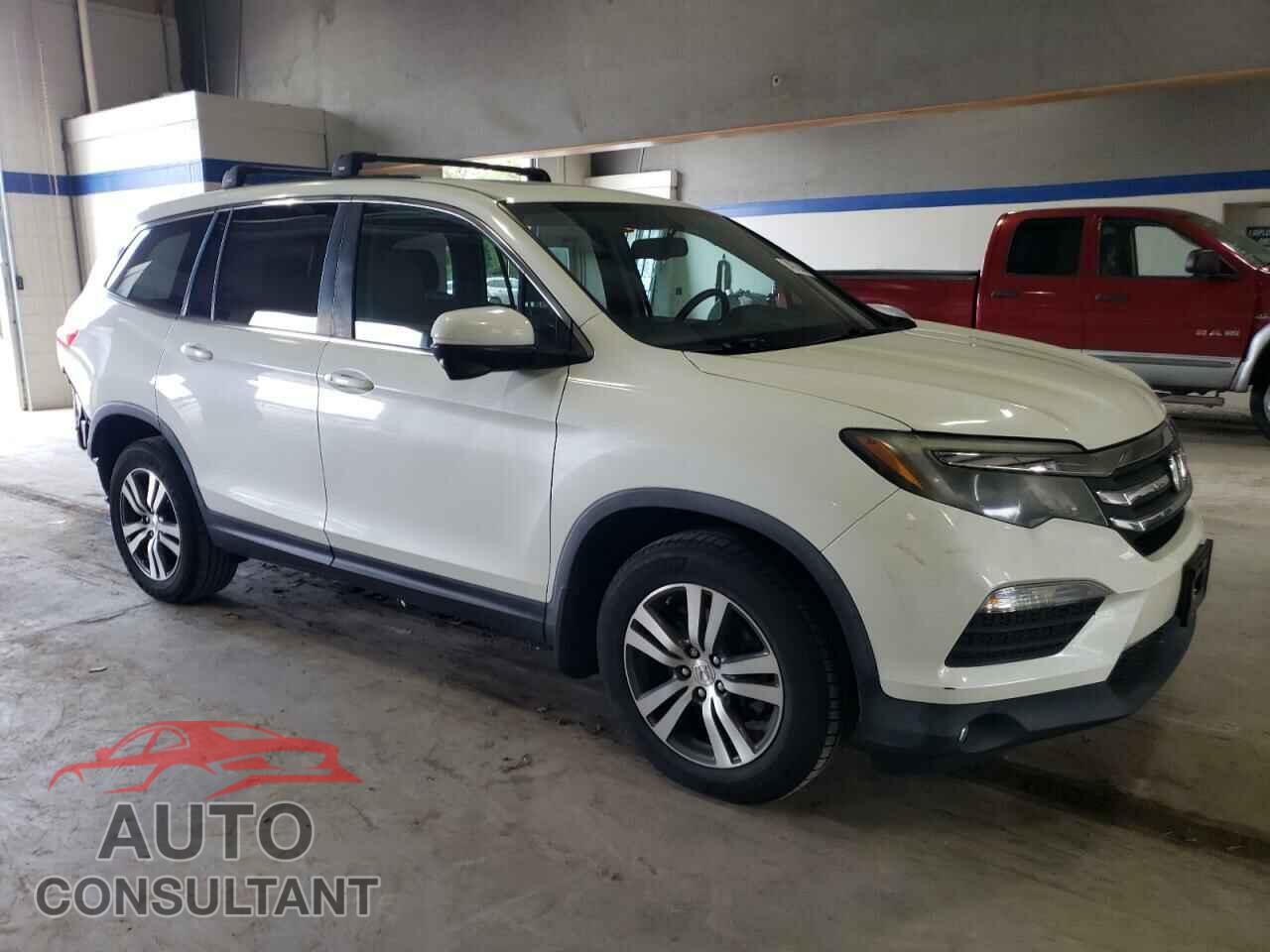 HONDA PILOT 2016 - 5FNYF5H5XGB027037