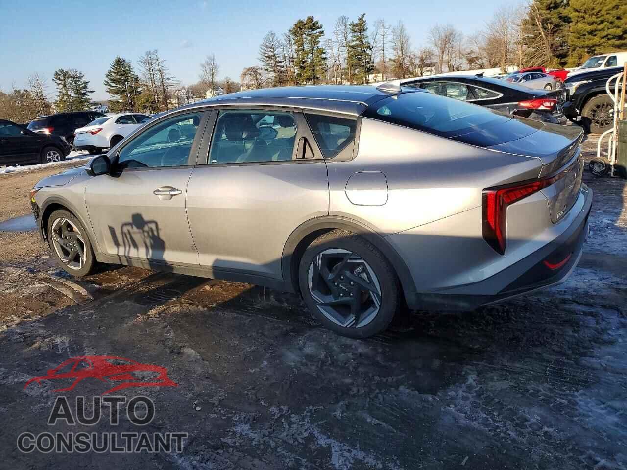 KIA K4 EX 2025 - 3KPFU4DE1SE019338