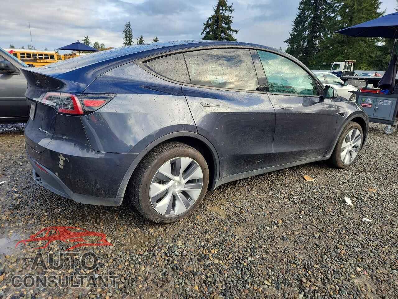 TESLA MODEL Y 2024 - 7SAYGDEE1RA261324