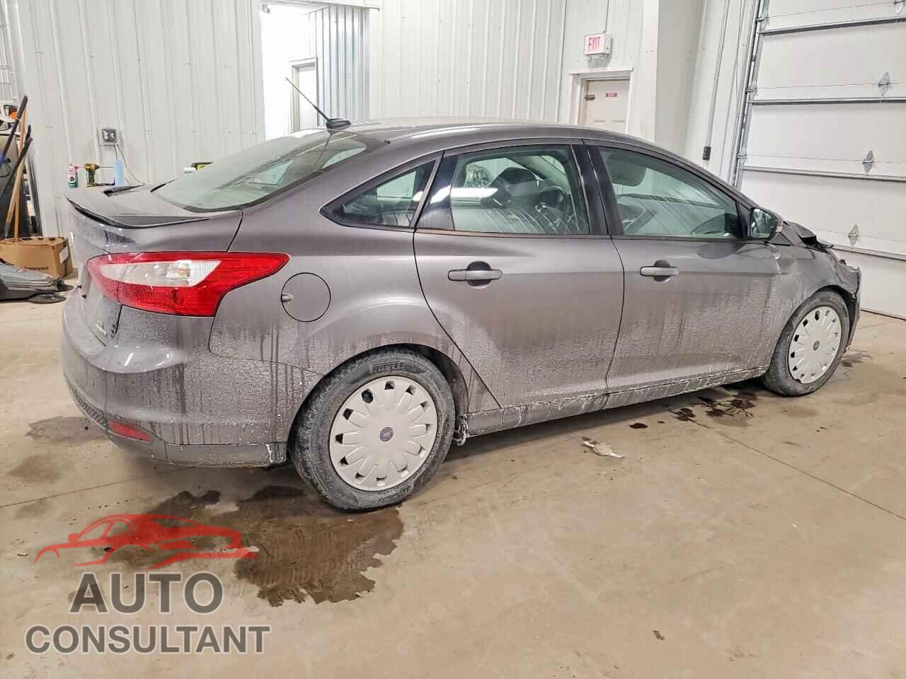 FORD FOCUS 2014 - 1FADP3F27EL166728
