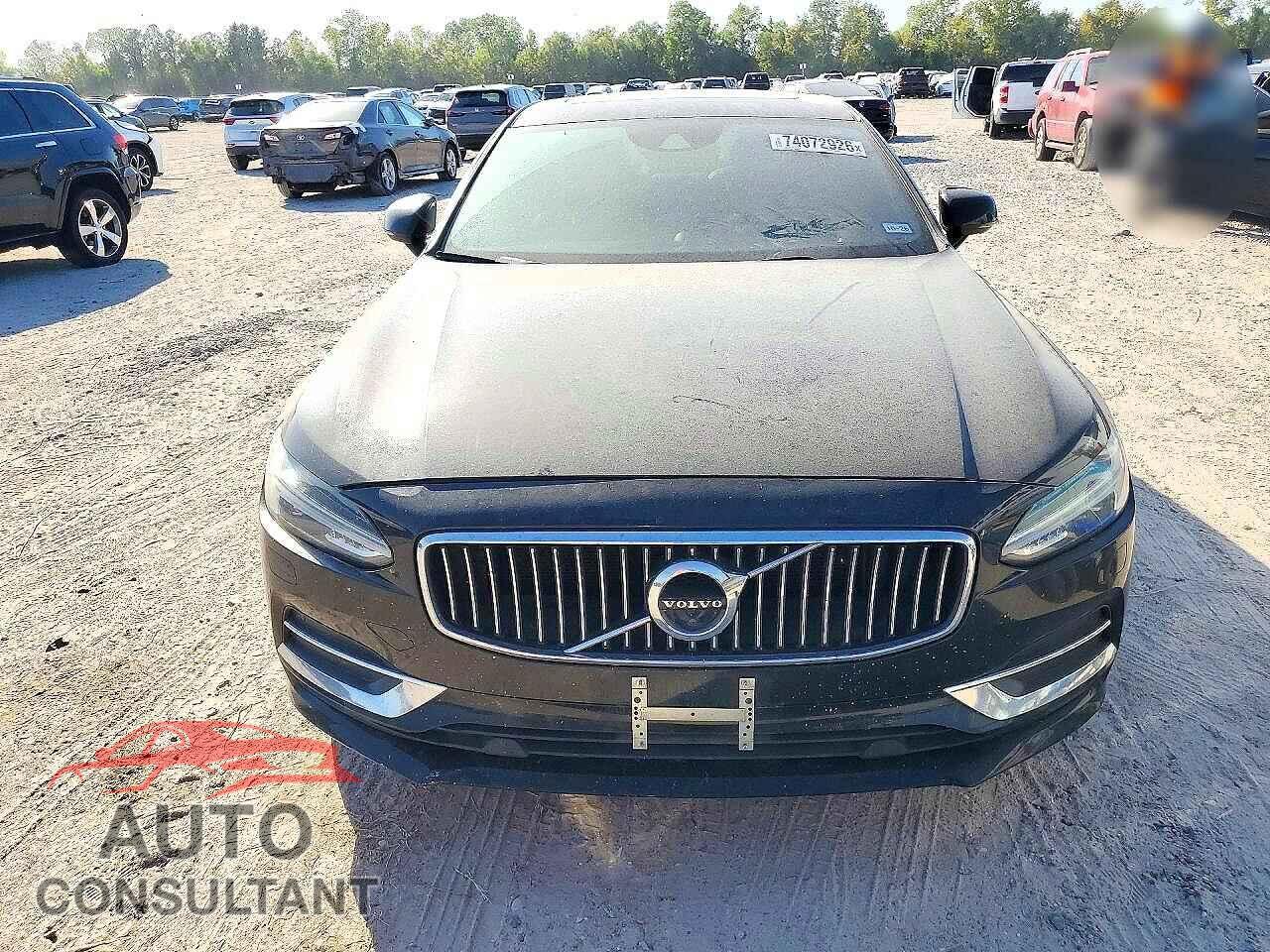 VOLVO S90 2018 - LVY992MLXJP019024