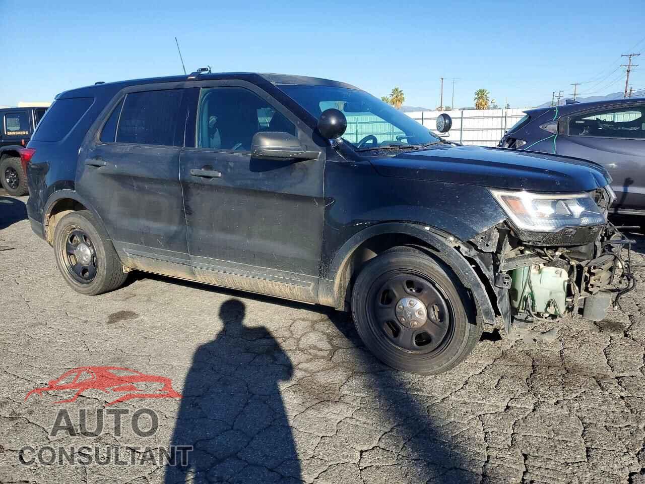 FORD EXPLORER 2018 - 1FM5K8AR4JGB12574