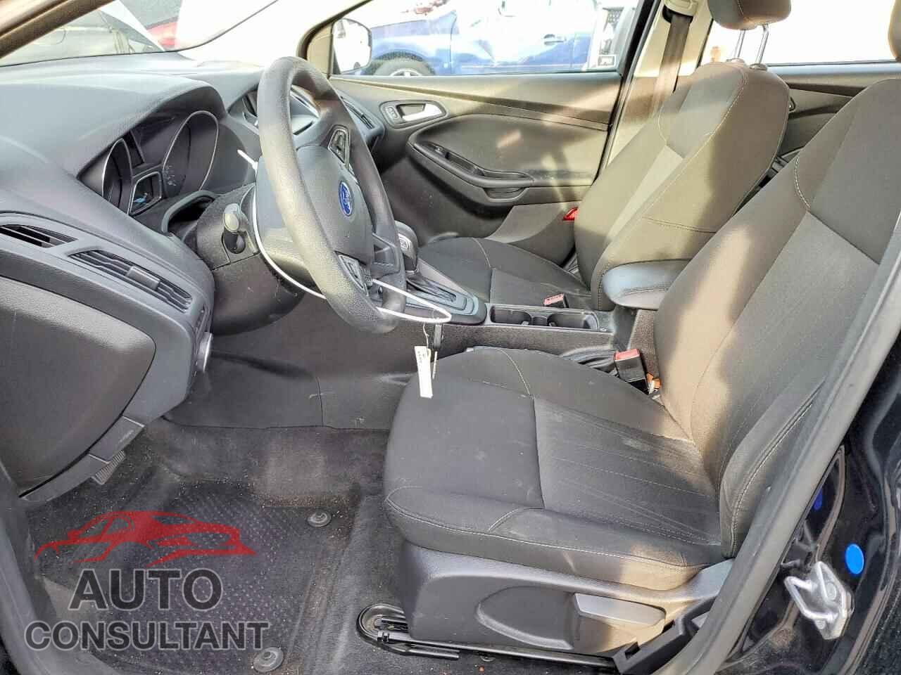 FORD FOCUS 2017 - 1FADP3FE0HL254843