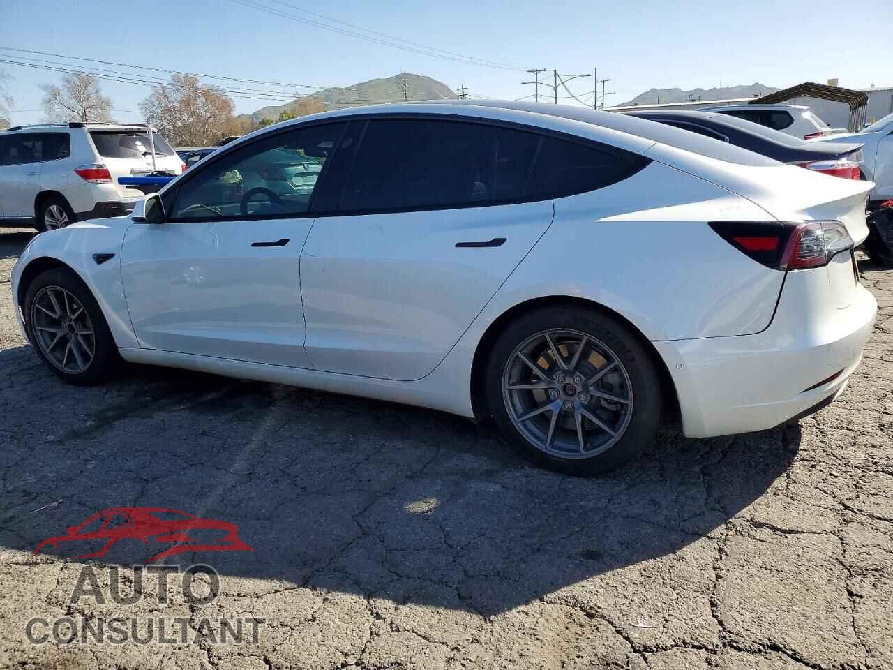 TESLA MODEL 3 2022 - 5YJ3E1EAXNF156979
