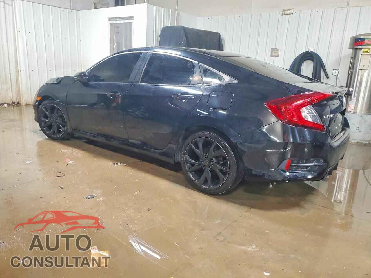 HONDA CIVIC 2019 - 2HGFC2F88KH575957