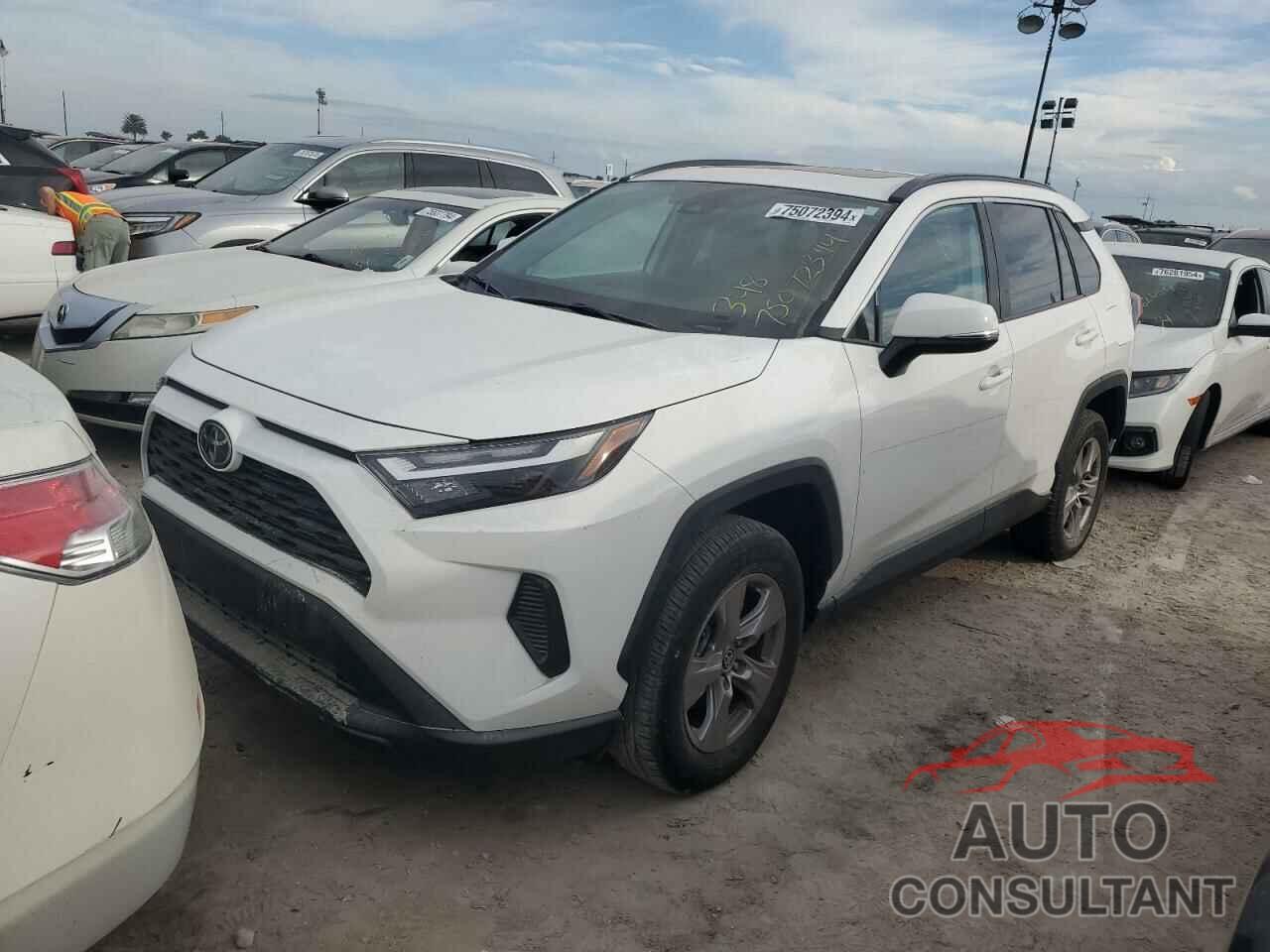 TOYOTA RAV4 2023 - 2T3W1RFV6PC214206