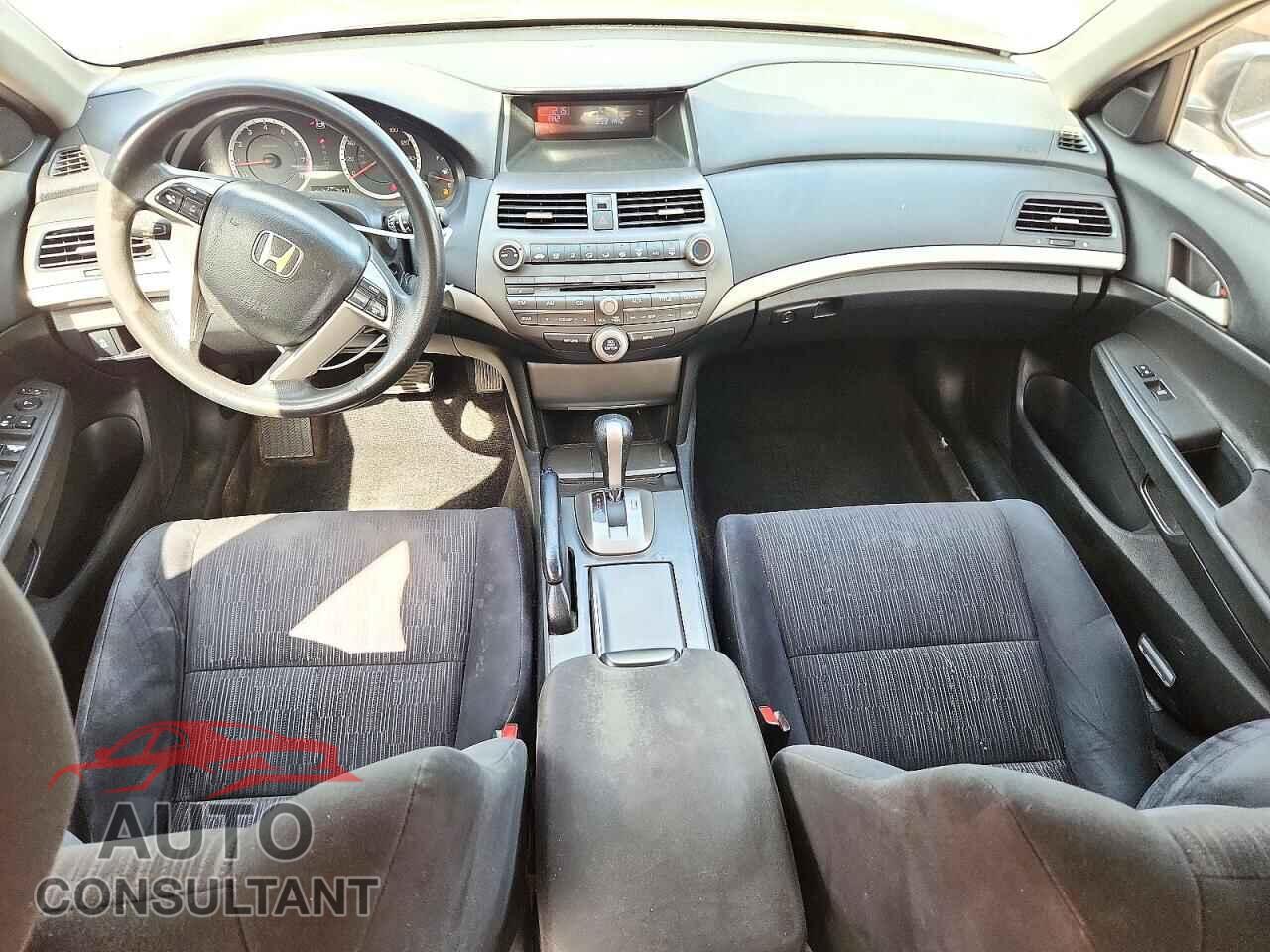 HONDA ACCORD 2012 - 1HGCP2F42CA009829