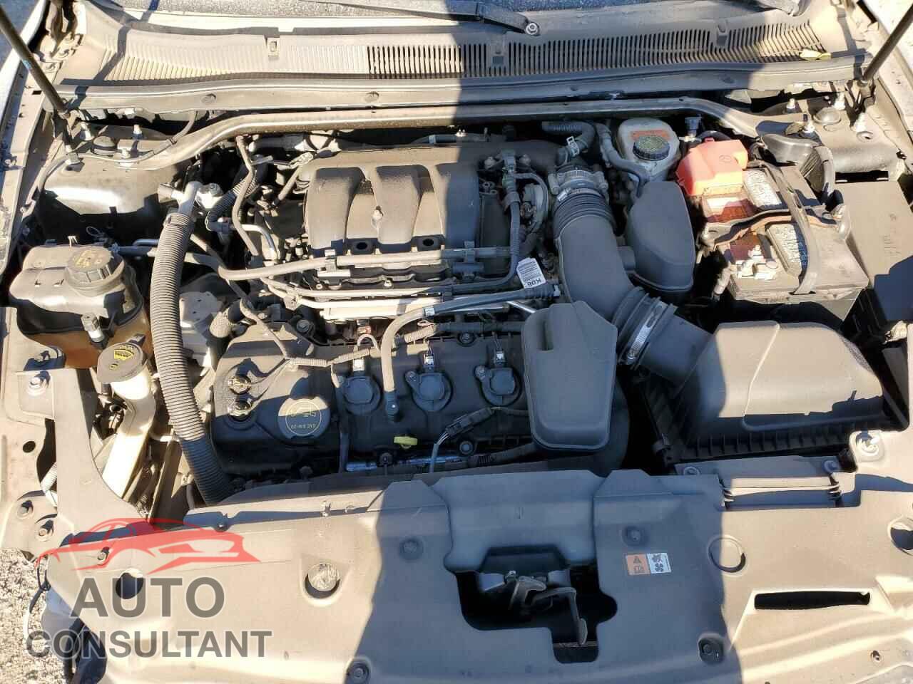 FORD TAURUS 2017 - 1FAHP2MK0HG108777