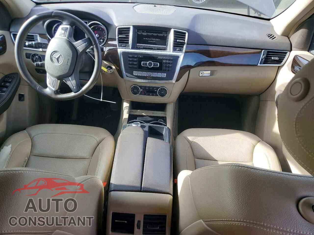 MERCEDES-BENZ M-CLASS 2013 - 4JGDA5JB9DA142015