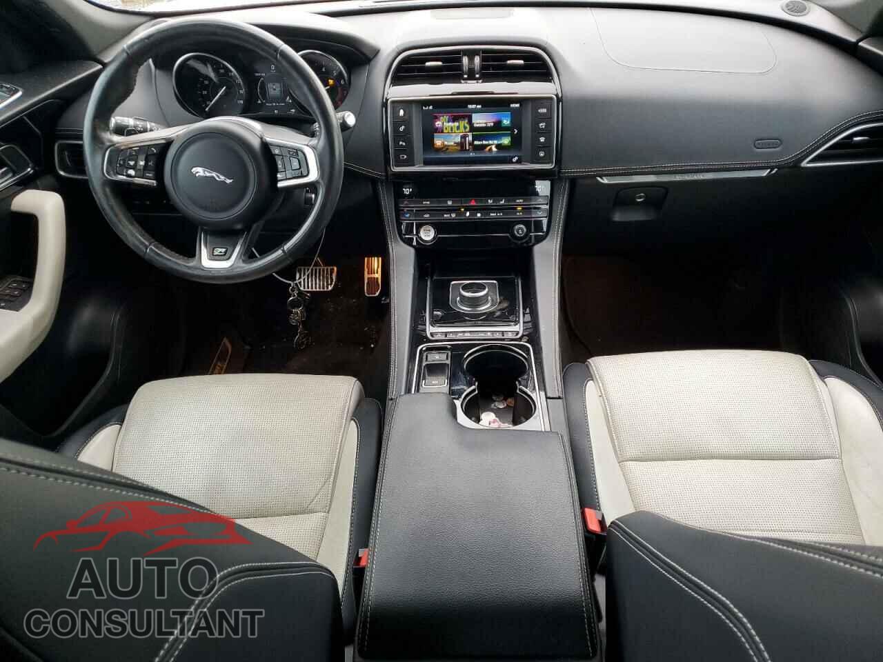 JAGUAR F-PACE 2017 - SADCL2BV3HA061006