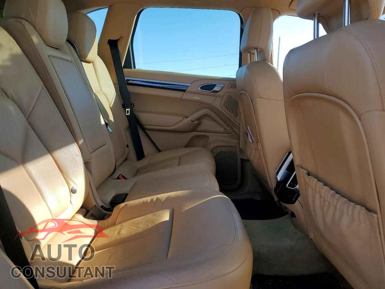 PORSCHE CAYENNE 2012 - WP1AE2A22CLA91145