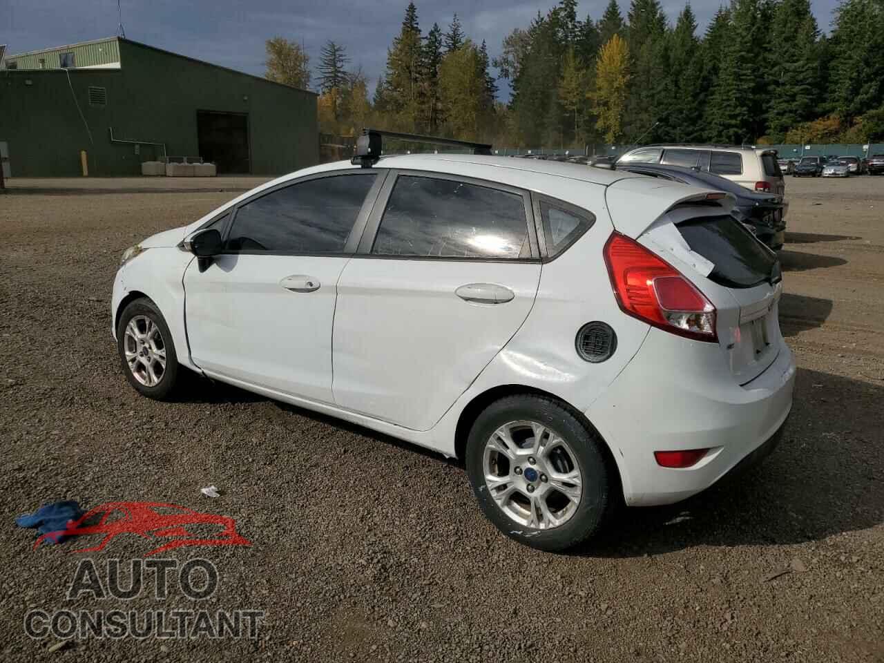 FORD FIESTA 2015 - 3FADP4EJ3FM121364