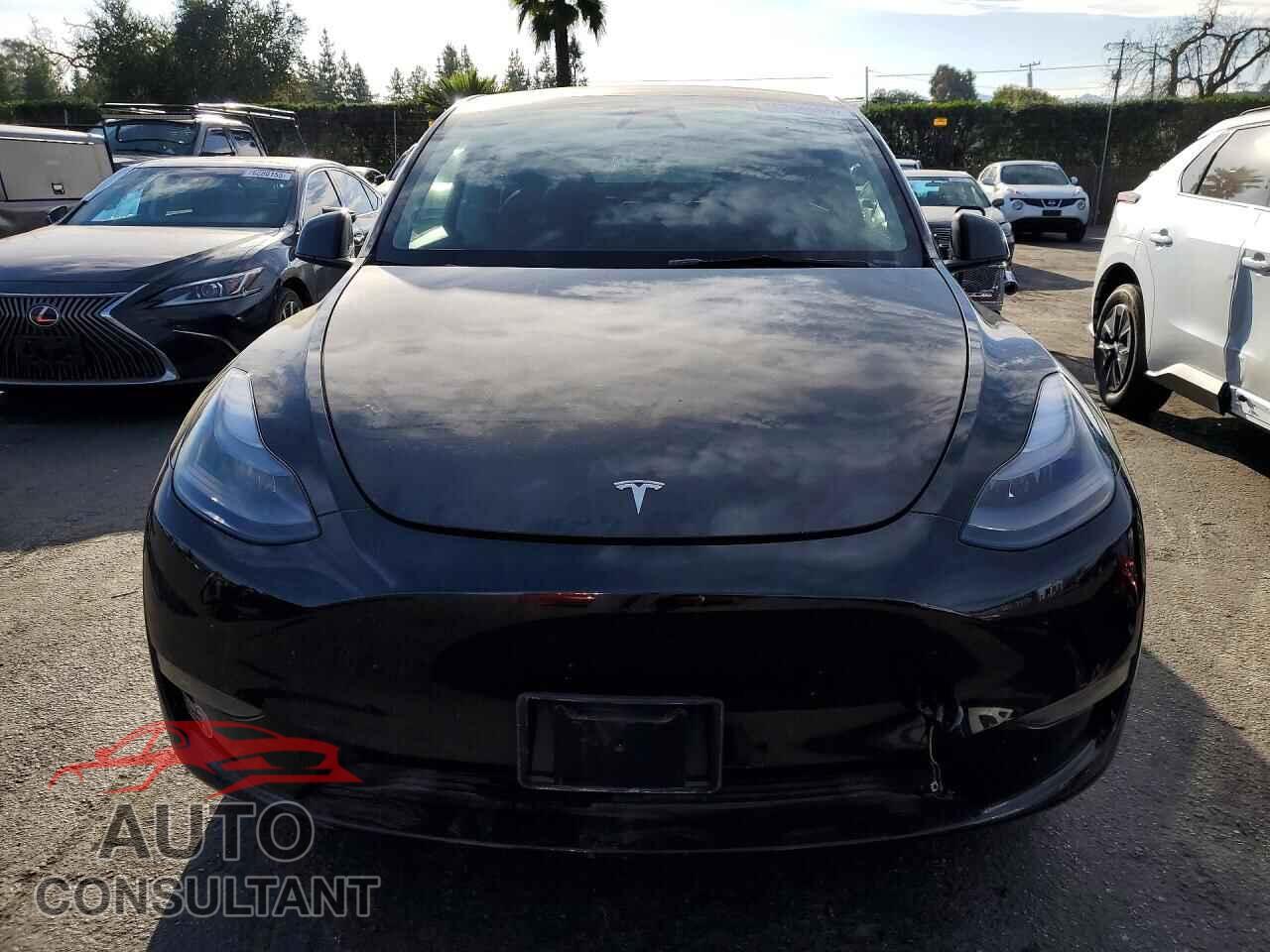 TESLA MODEL Y 2023 - 7SAYGDEE9PF972270