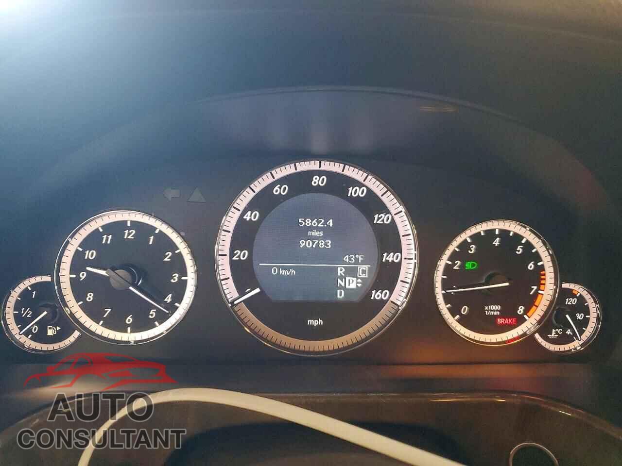 MERCEDES-BENZ E-CLASS 2010 - WDDHF8HB2AA094079