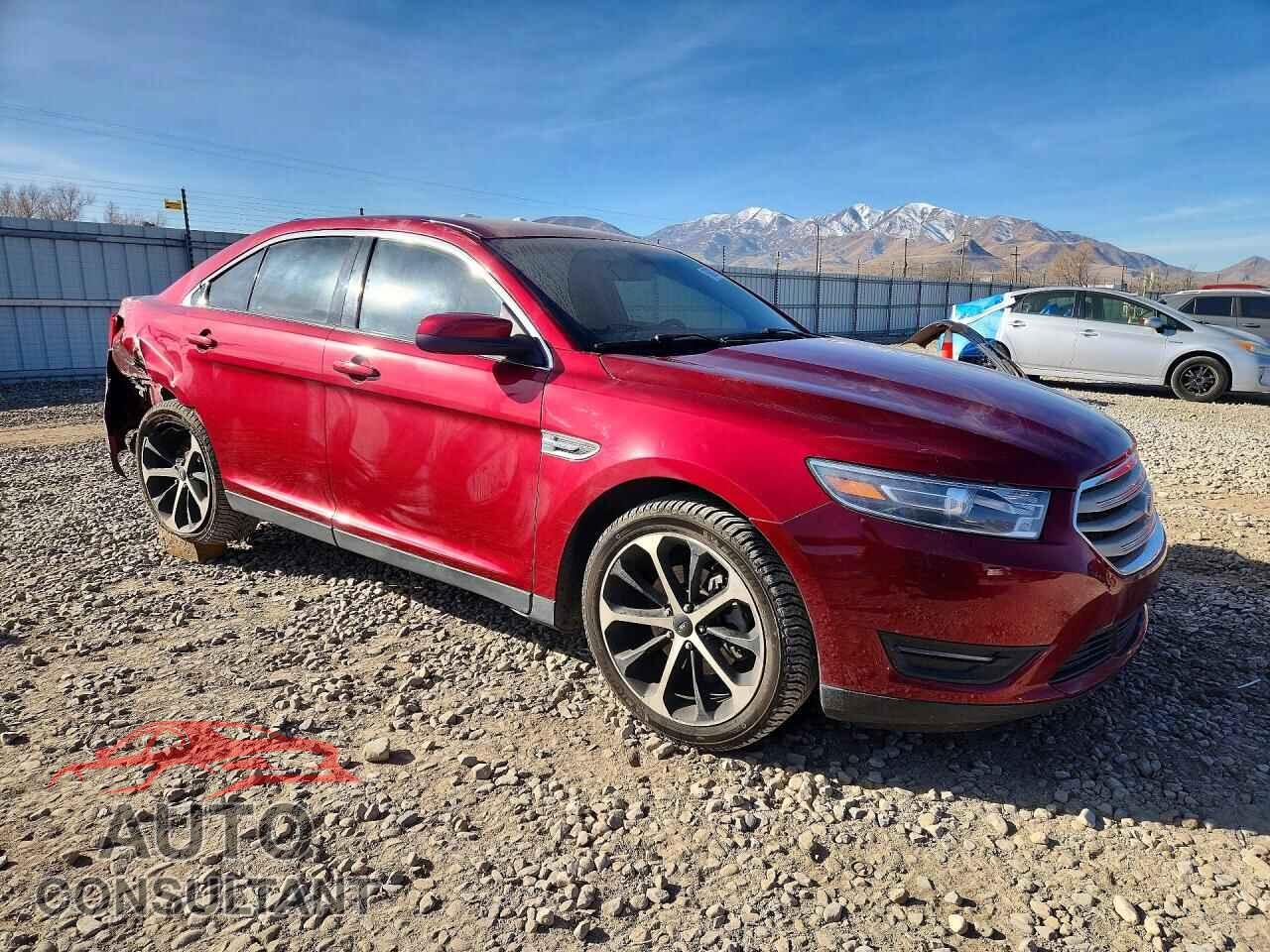 FORD TAURUS 2015 - 1FAHP2H89FG165944