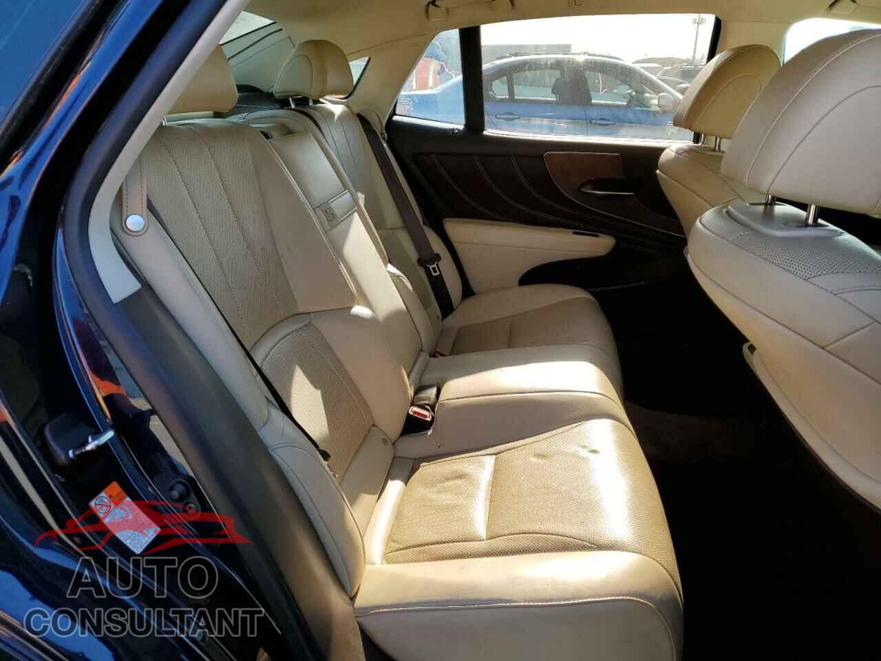 LEXUS LS500 2019 - JTHC51FF1K5007253