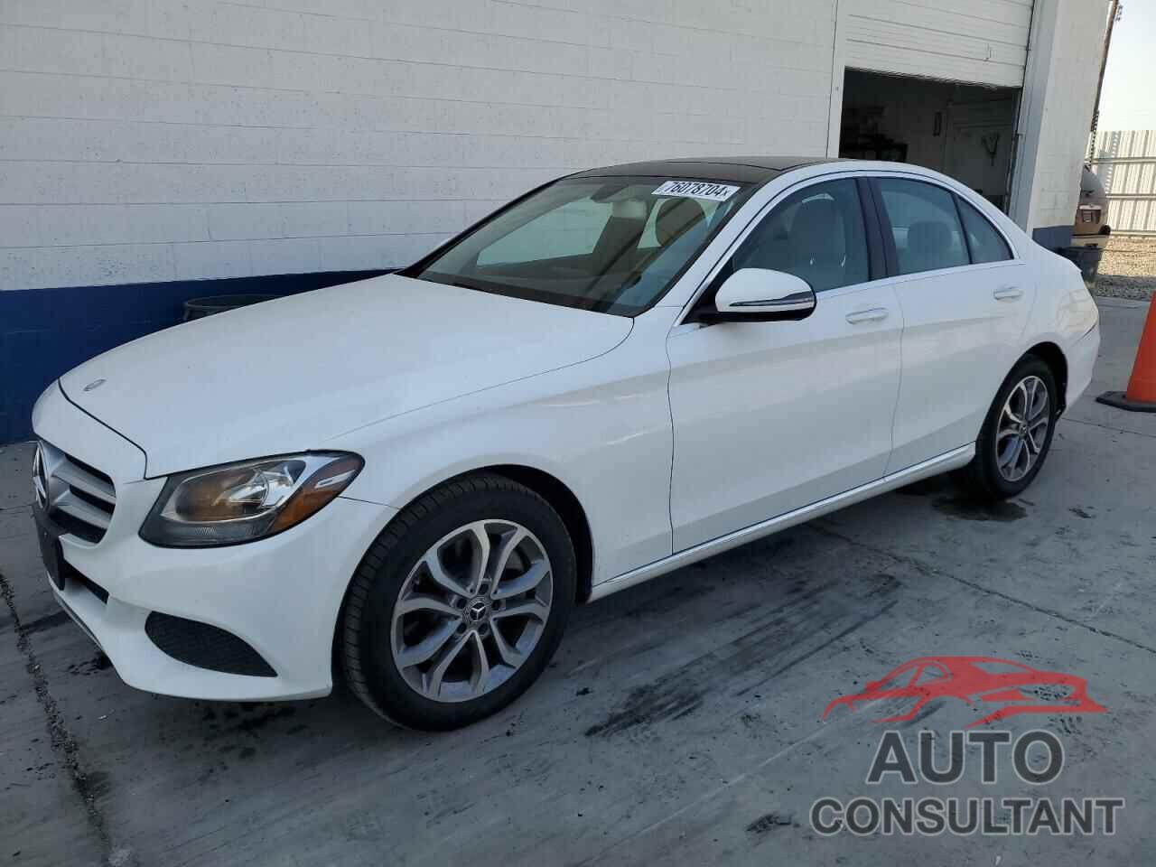 MERCEDES-BENZ C-CLASS 2017 - 55SWF4KB4HU225130