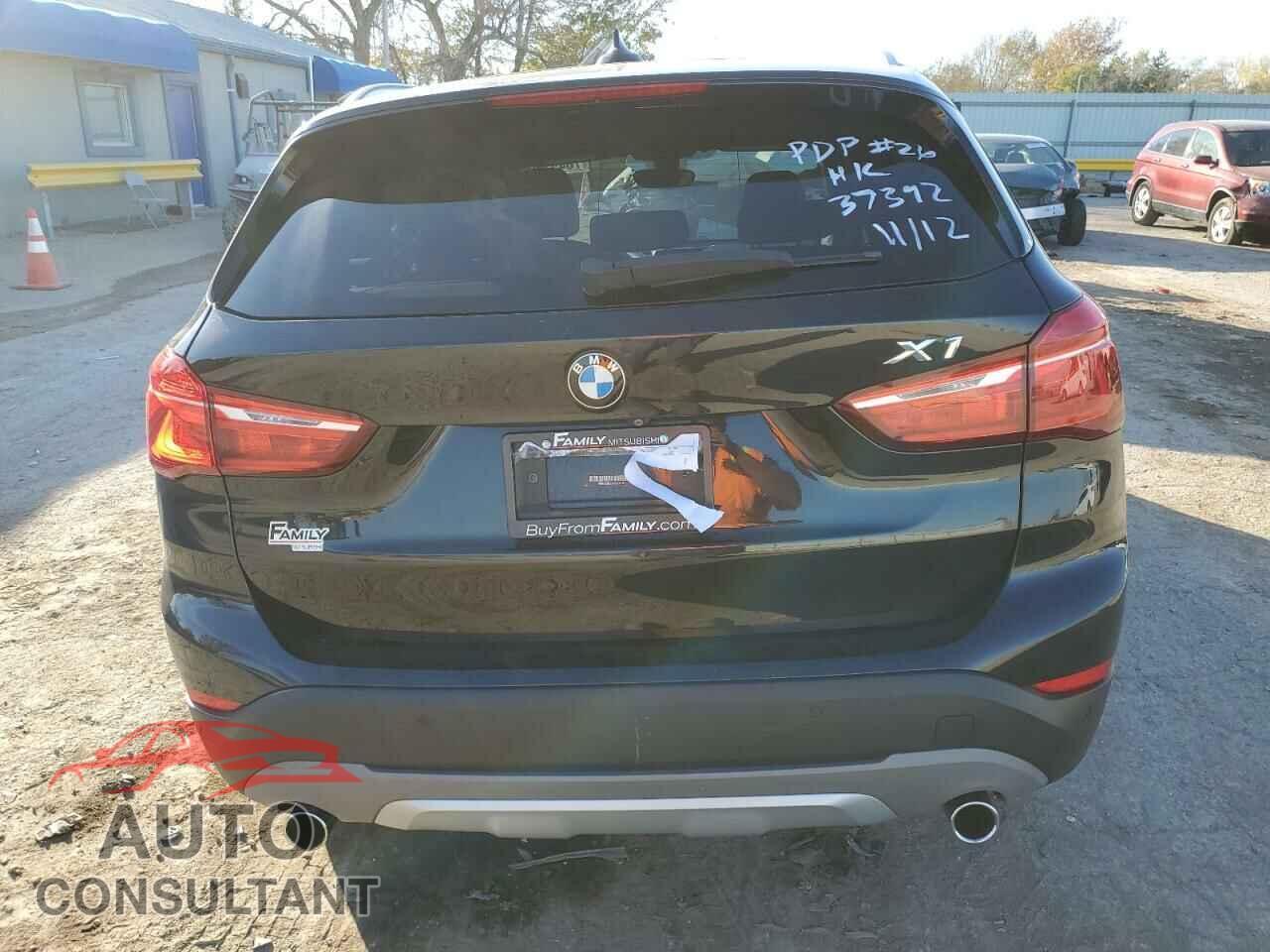 BMW X1 2017 - WBXHT3C30H5F70215