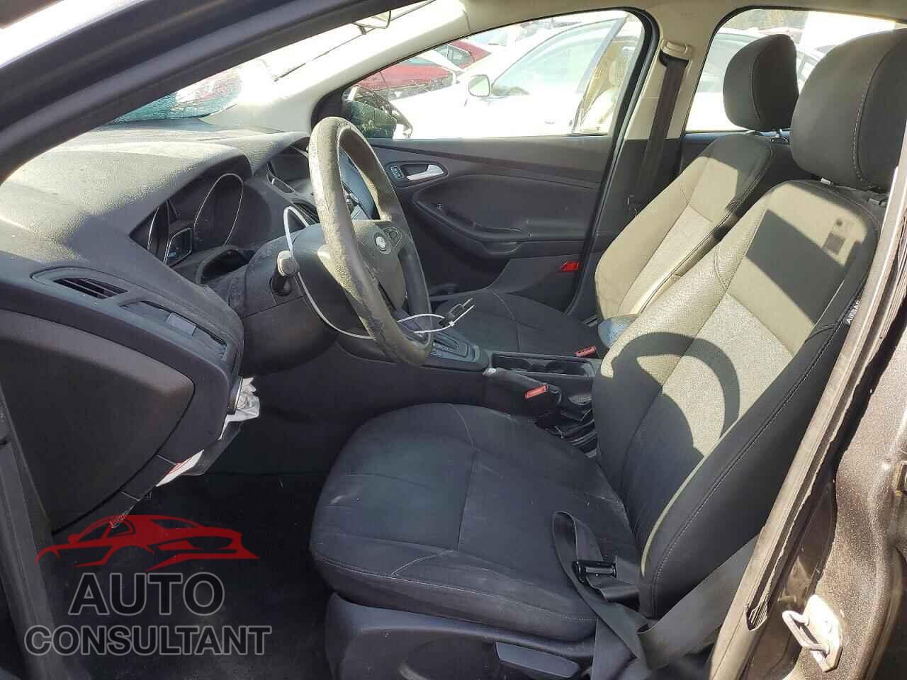 FORD FOCUS 2015 - 1FADP3F20FL263688