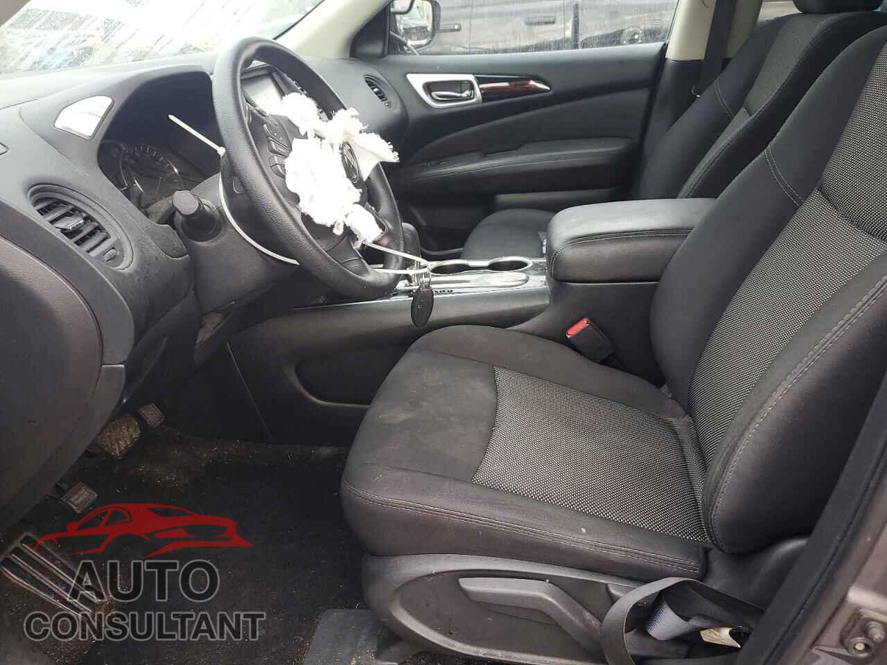 NISSAN PATHFINDER 2019 - 5N1DR2MN9KC640004