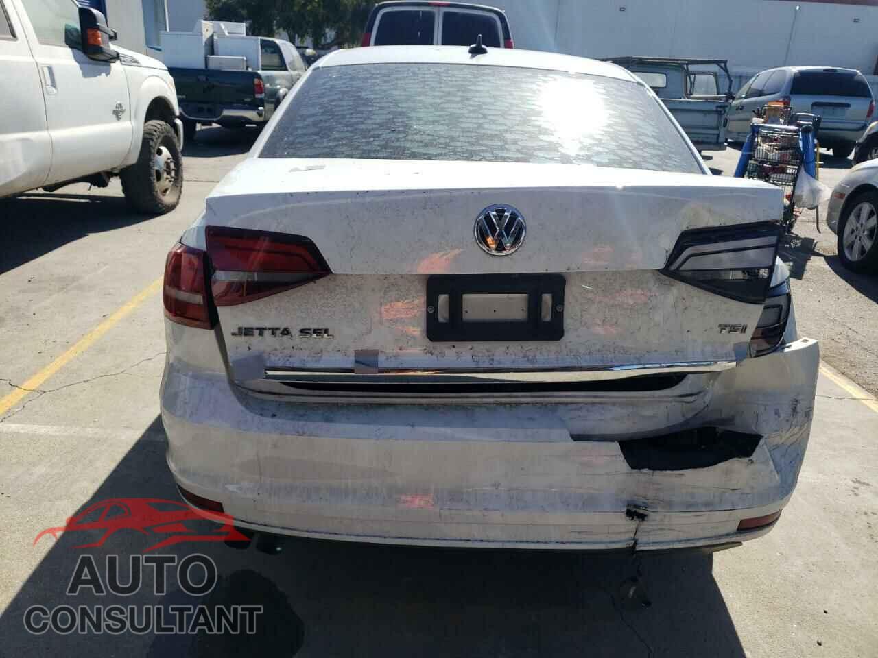 VOLKSWAGEN JETTA 2017 - 3VWL17AJ5HM403603