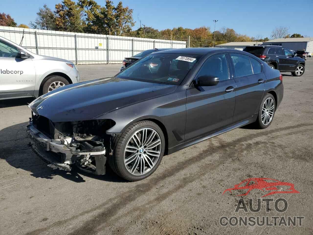 BMW 5 SERIES 2018 - WBAJA7C52JG909204