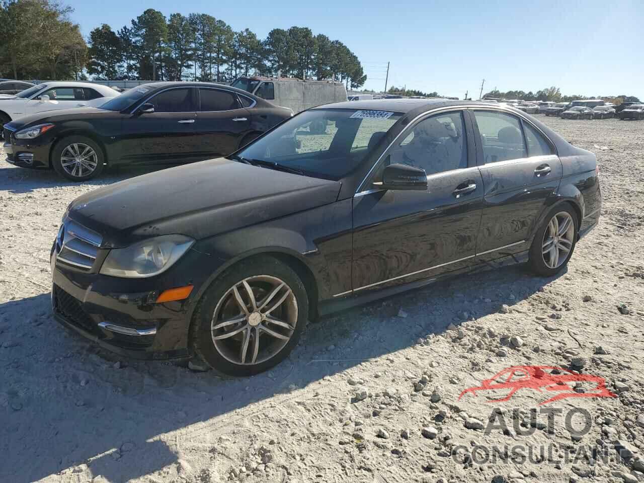 MERCEDES-BENZ C-CLASS 2013 - WDDGF4HB3DR290638
