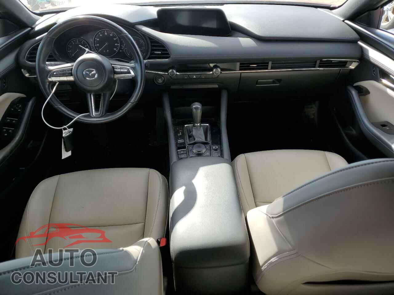 MAZDA 3 2019 - JM1BPAJM5K1119042