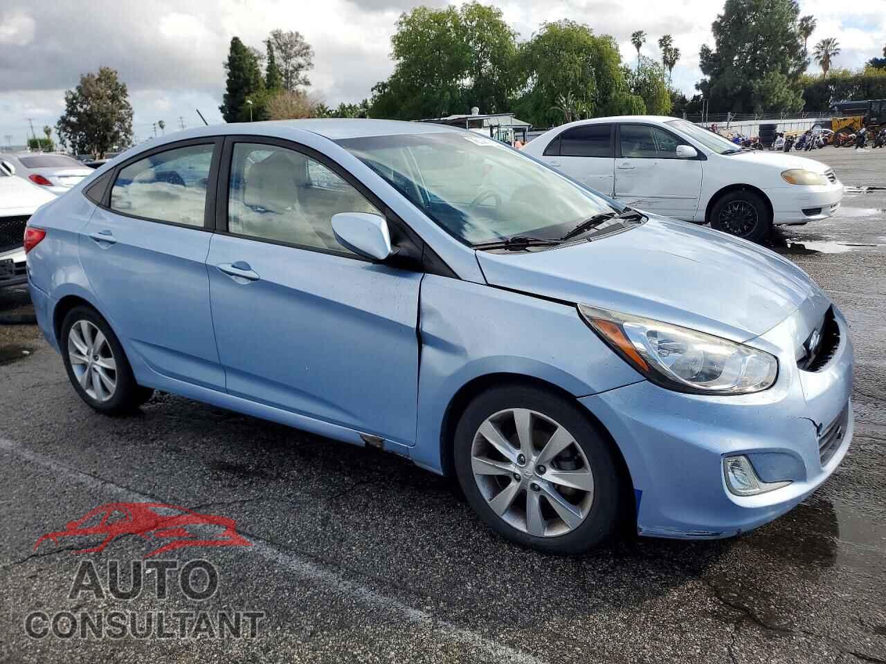HYUNDAI ACCENT 2012 - KMHCU4AE5CU117567