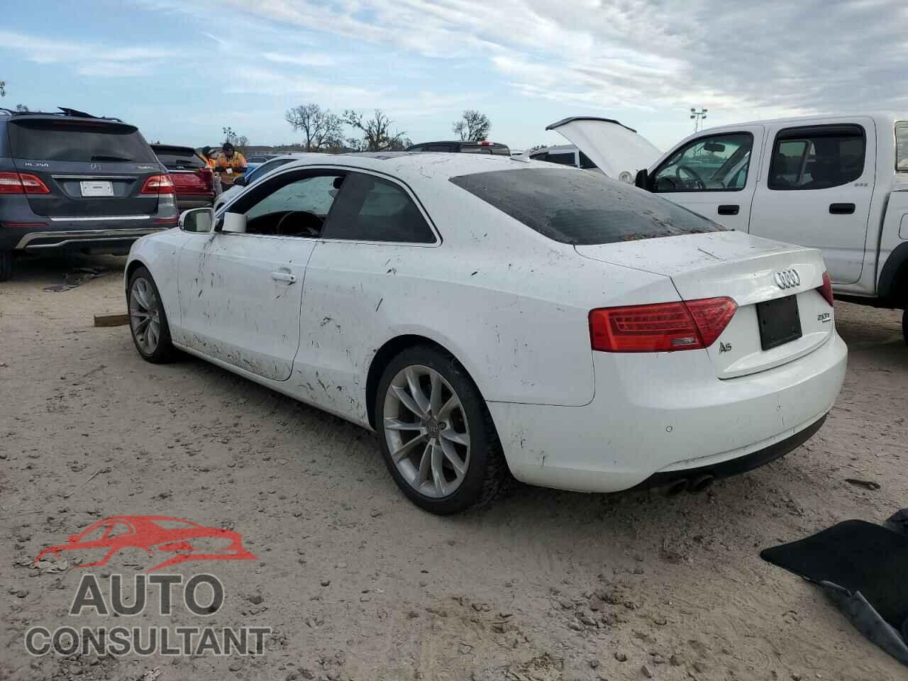 AUDI A5 2013 - WAULFAFR7DA027720