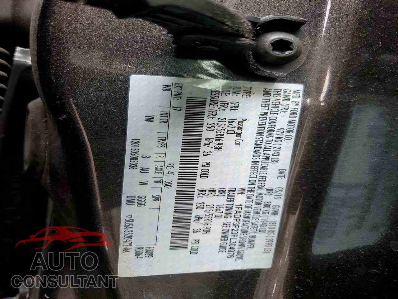 FORD FOCUS 2015 - 1FADP3F23FL304976