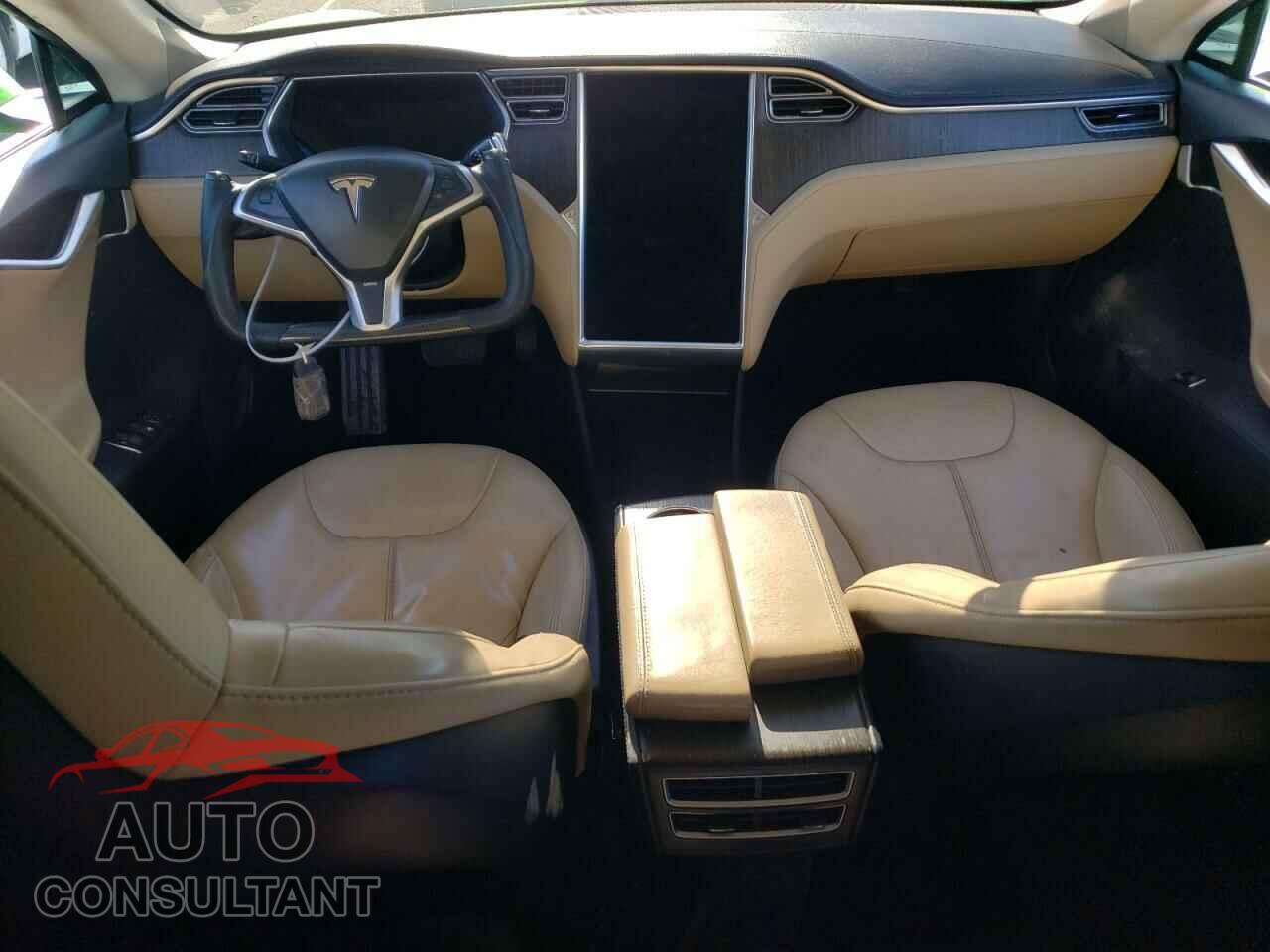 TESLA MODEL S 2013 - 5YJSA1CN4DFP11355