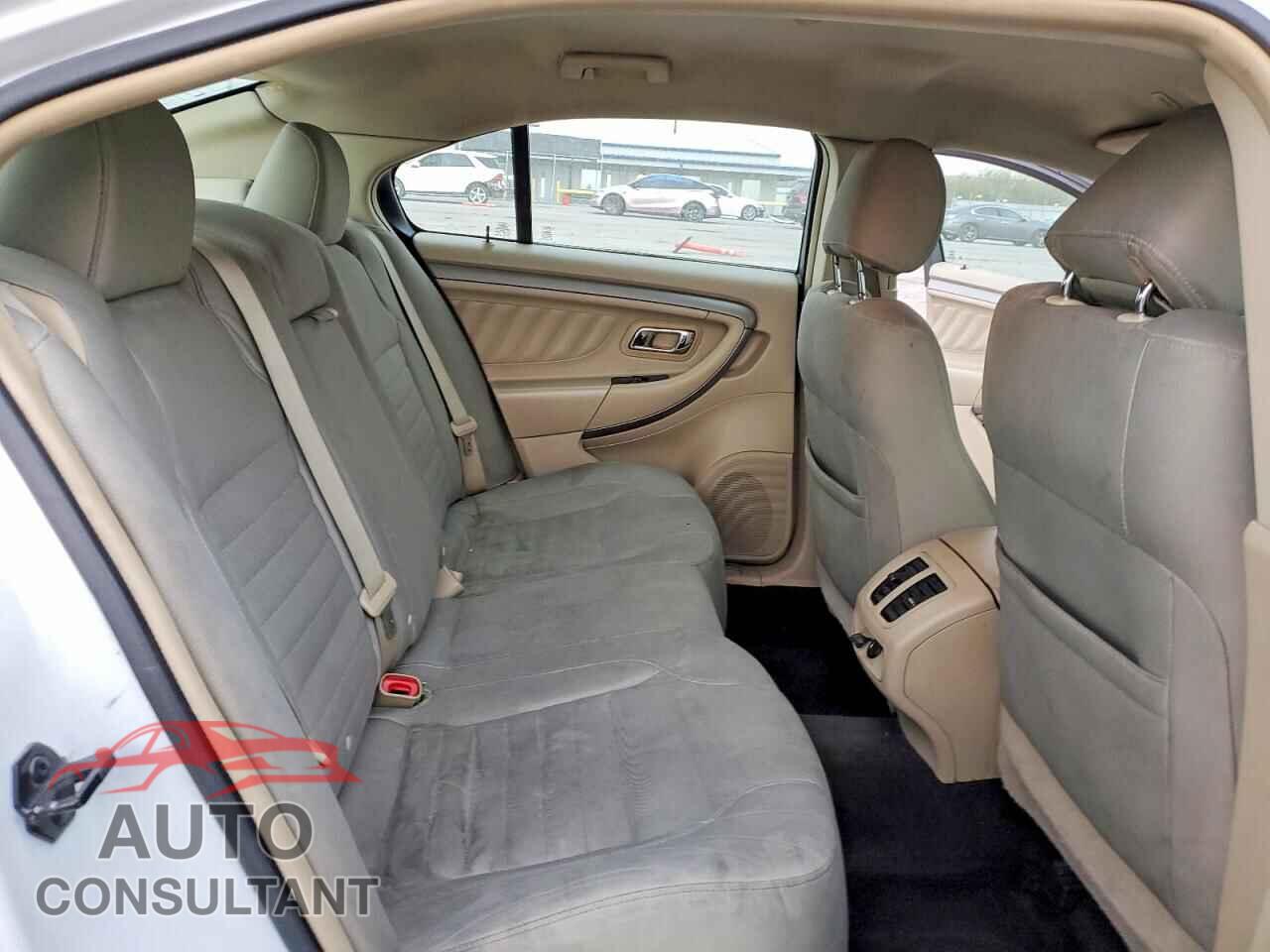 FORD TAURUS 2016 - 1FAHP2D89GG125113