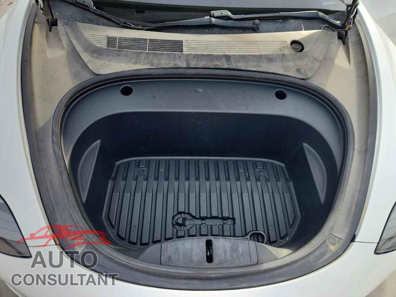 TESLA MODEL 3 2021 - 5YJ3E1EB6MF869689