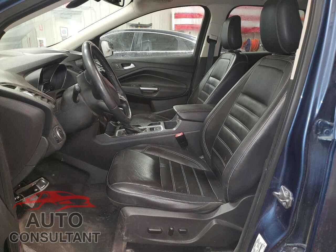 FORD ESCAPE 2018 - 1FMCU9J96JUB89410