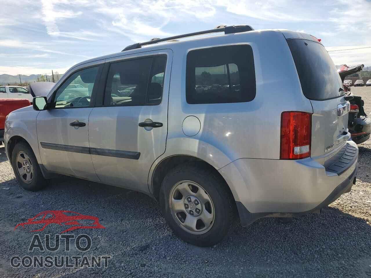 HONDA PILOT 2015 - 5FNYF3H24FB028502