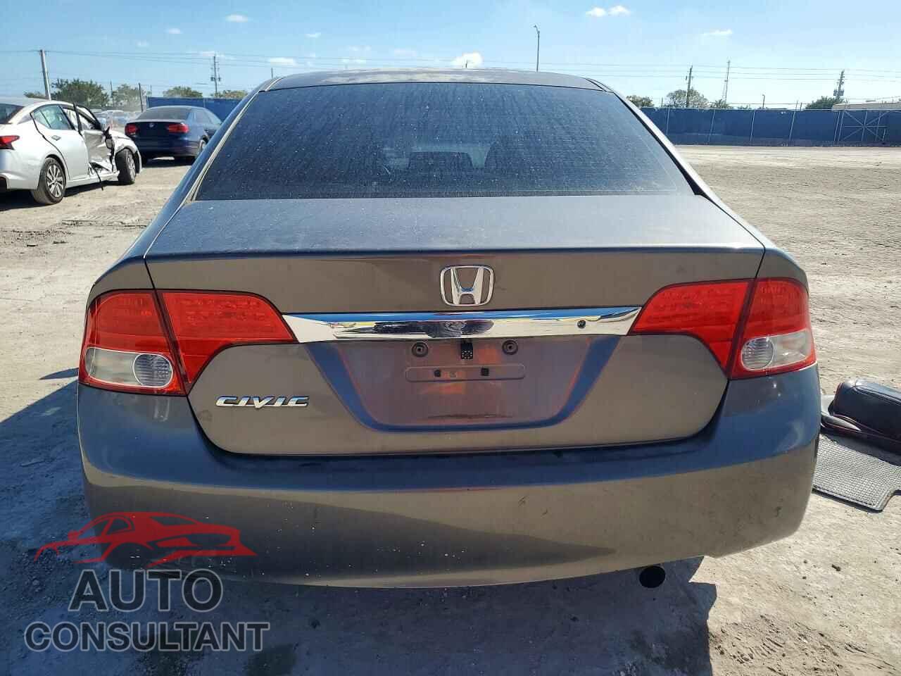 HONDA CIVIC 2011 - 19XFA1F54BE041595