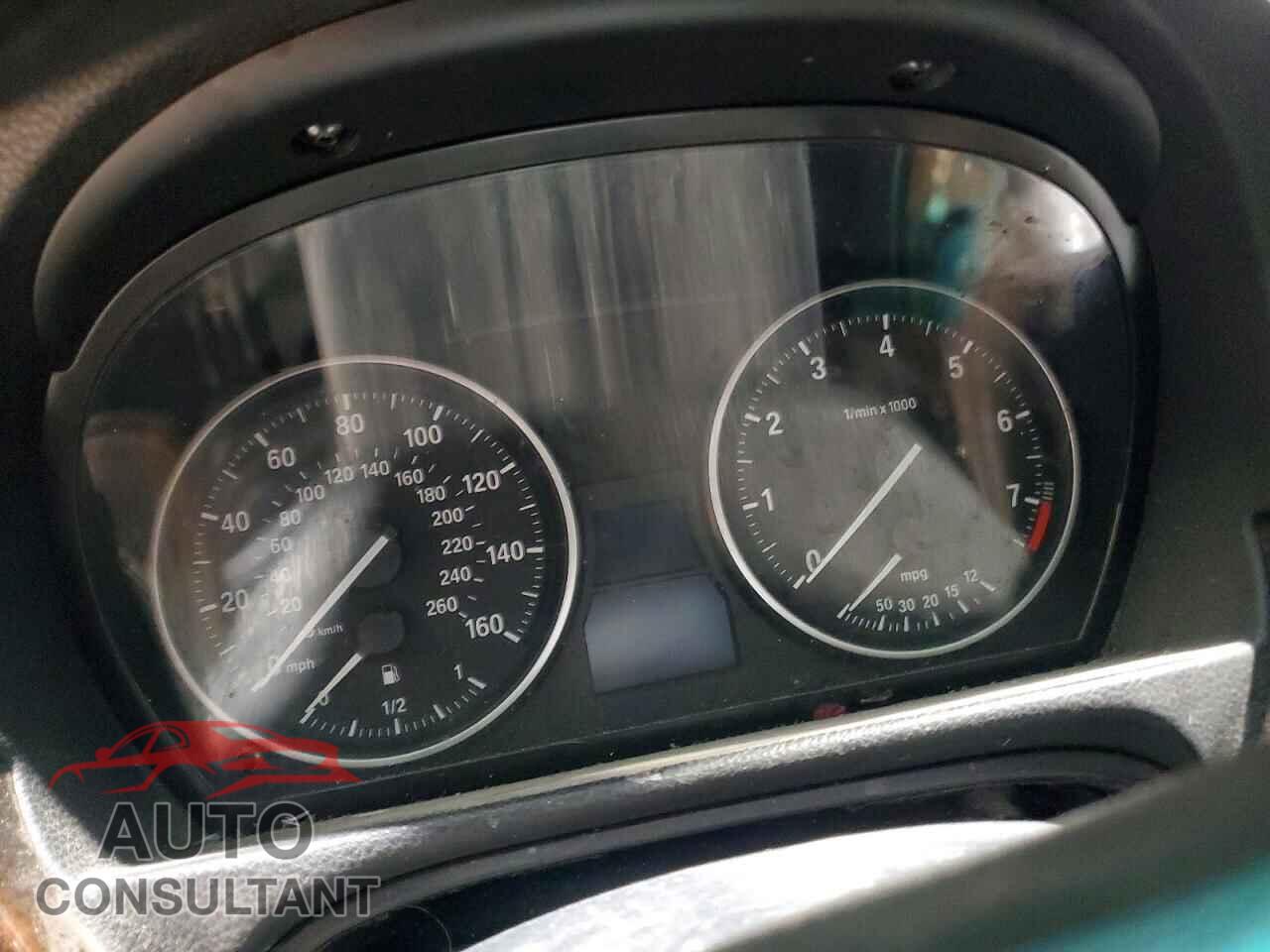 BMW 3 SERIES 2011 - WBAPH7C50BE679634