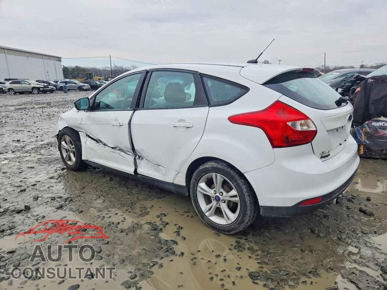 FORD FOCUS 2014 - 1FADP3K23EL359254