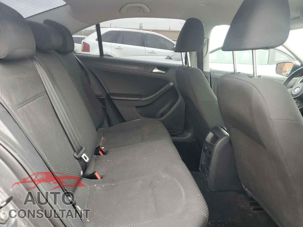 VOLKSWAGEN JETTA 2013 - 3VW2K7AJ7DM272399