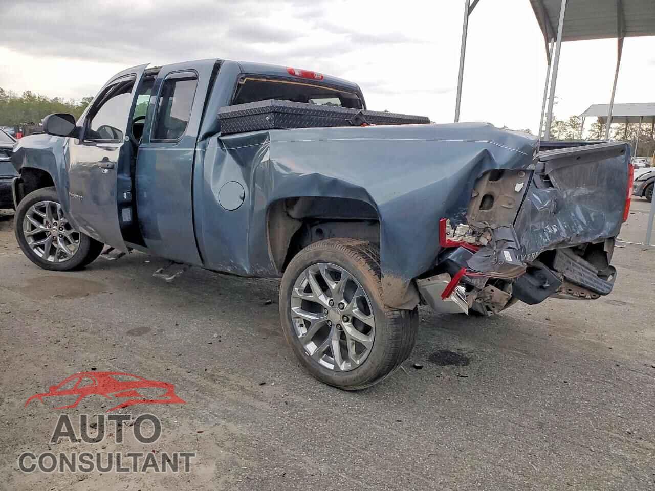 CHEVROLET SILVERADO 2013 - 1GCRCREA2DZ343916