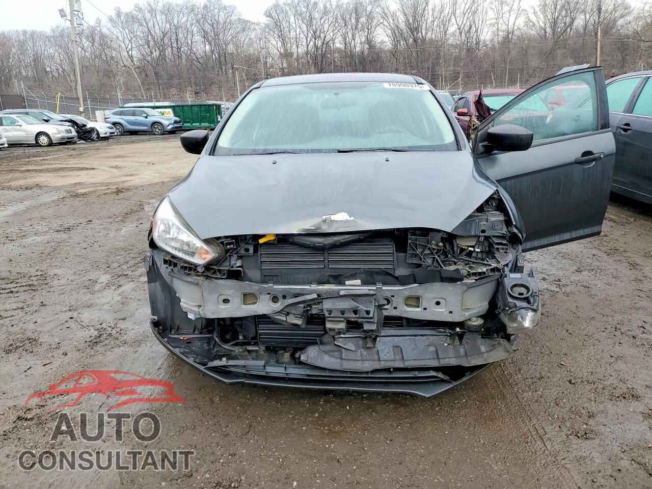 FORD FOCUS 2017 - 1FADP3E29HL269932