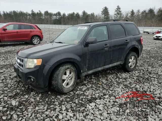 FORD ESCAPE 2010 - 1FMCU9DG6AKC96740