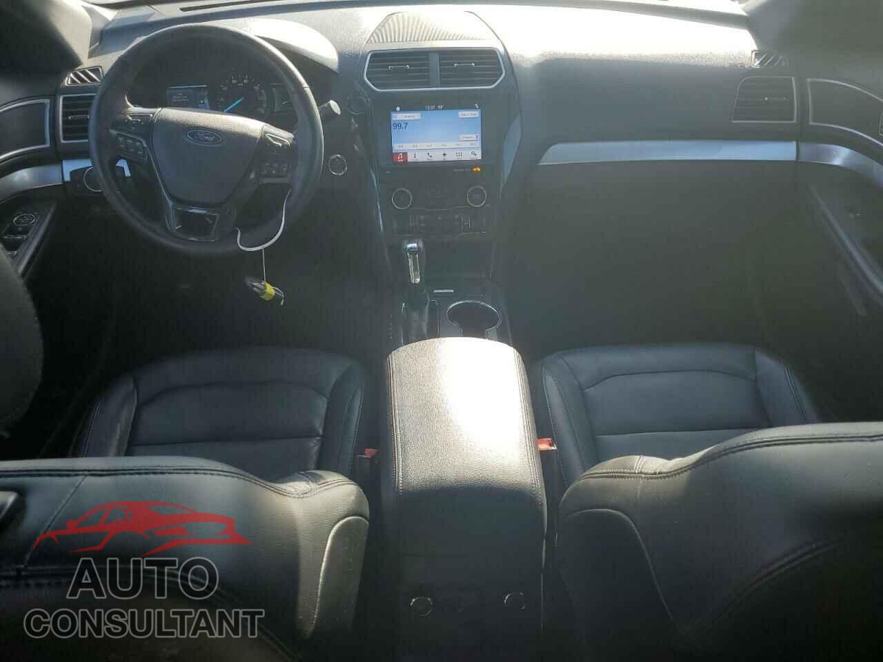 FORD EXPLORER 2017 - 1FM5K8D86HGC28632