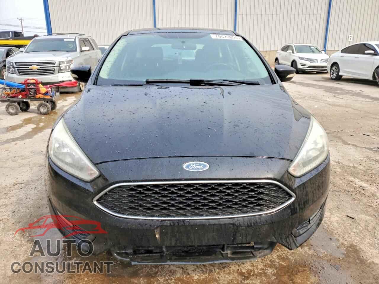 FORD FOCUS 2016 - 1FADP3K27GL403825