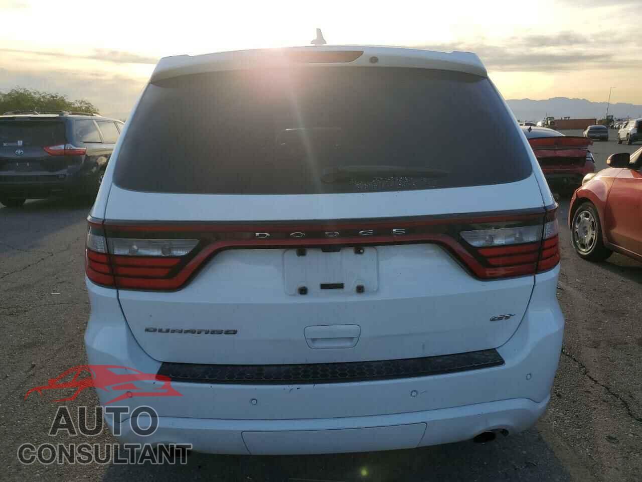 DODGE DURANGO 2018 - 1C4RDHDG5JC328855