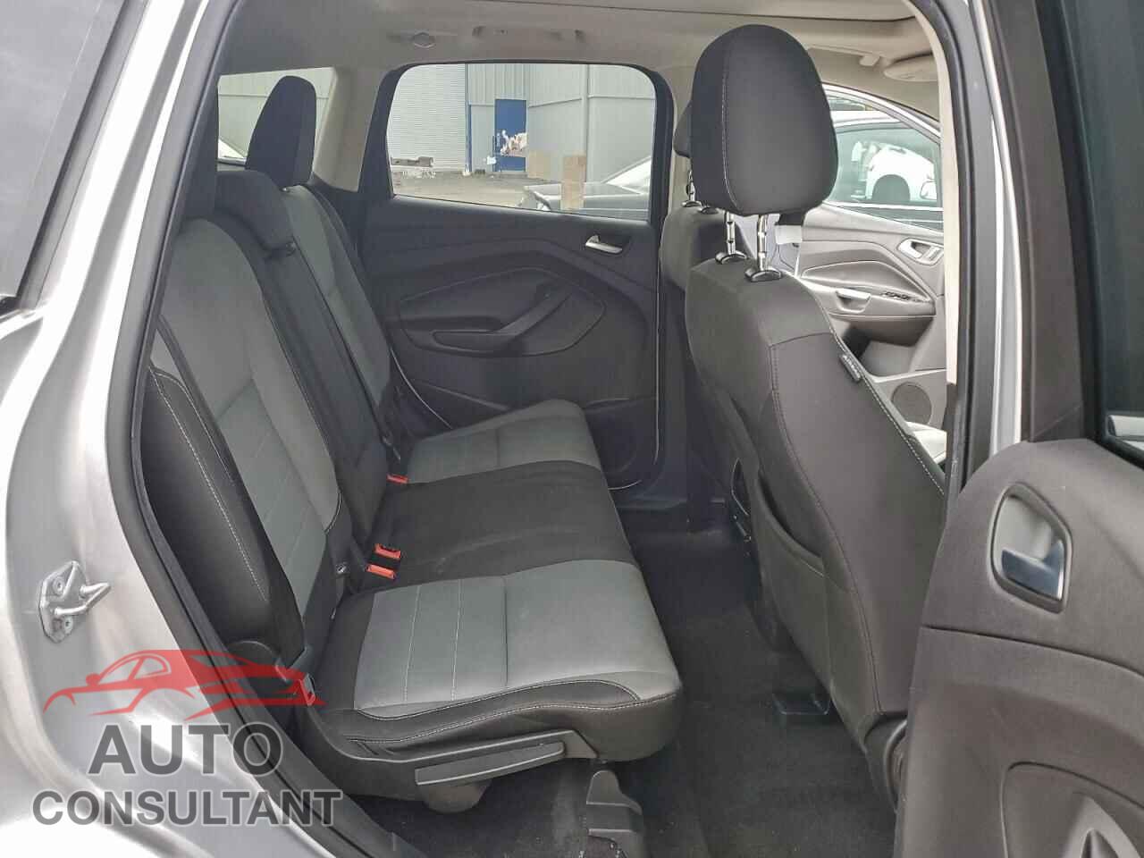 FORD ESCAPE 2016 - 1FMCU9GX2GUA00945