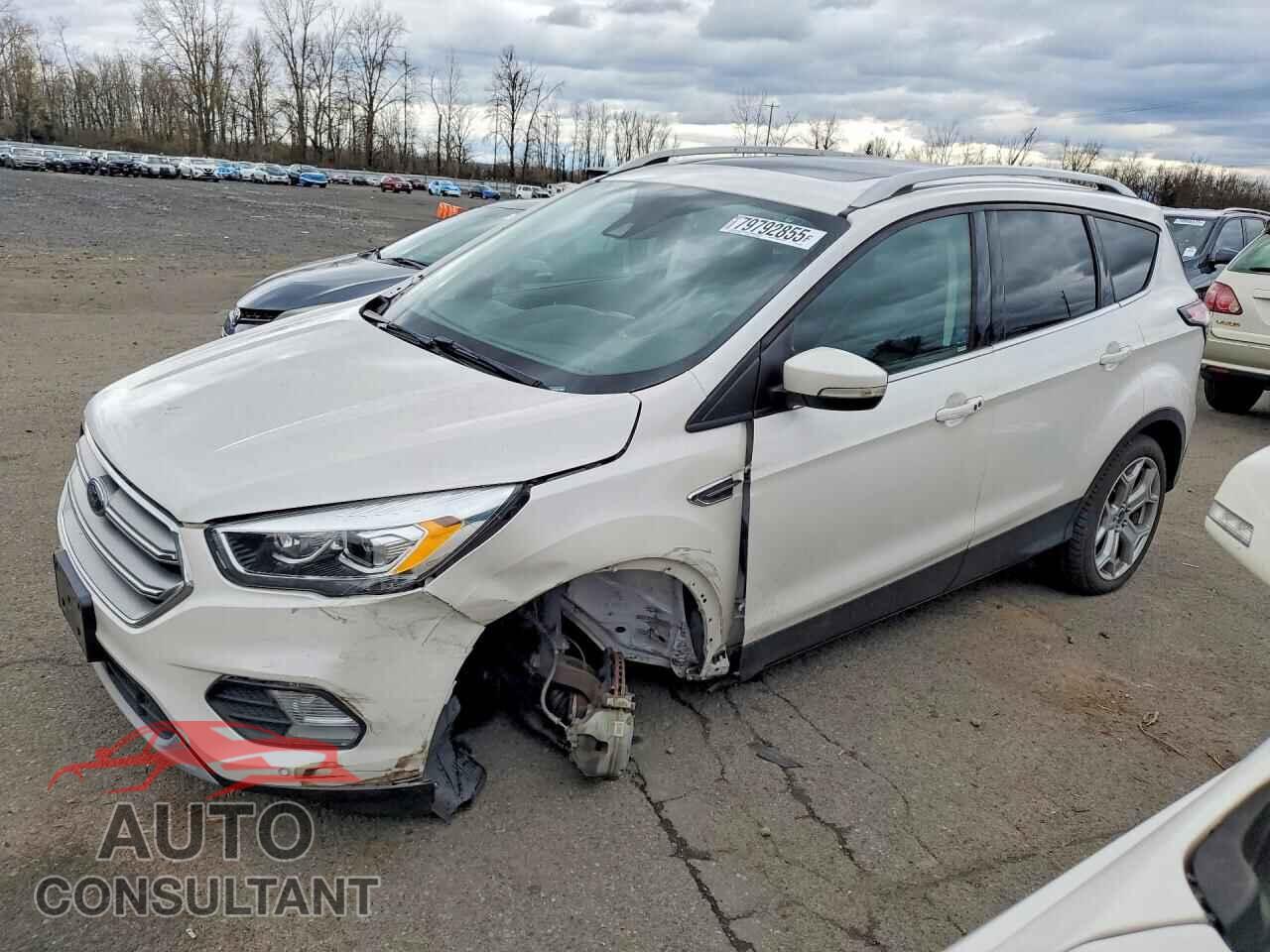 FORD ESCAPE 2017 - 1FMCU9JD9HUD12762