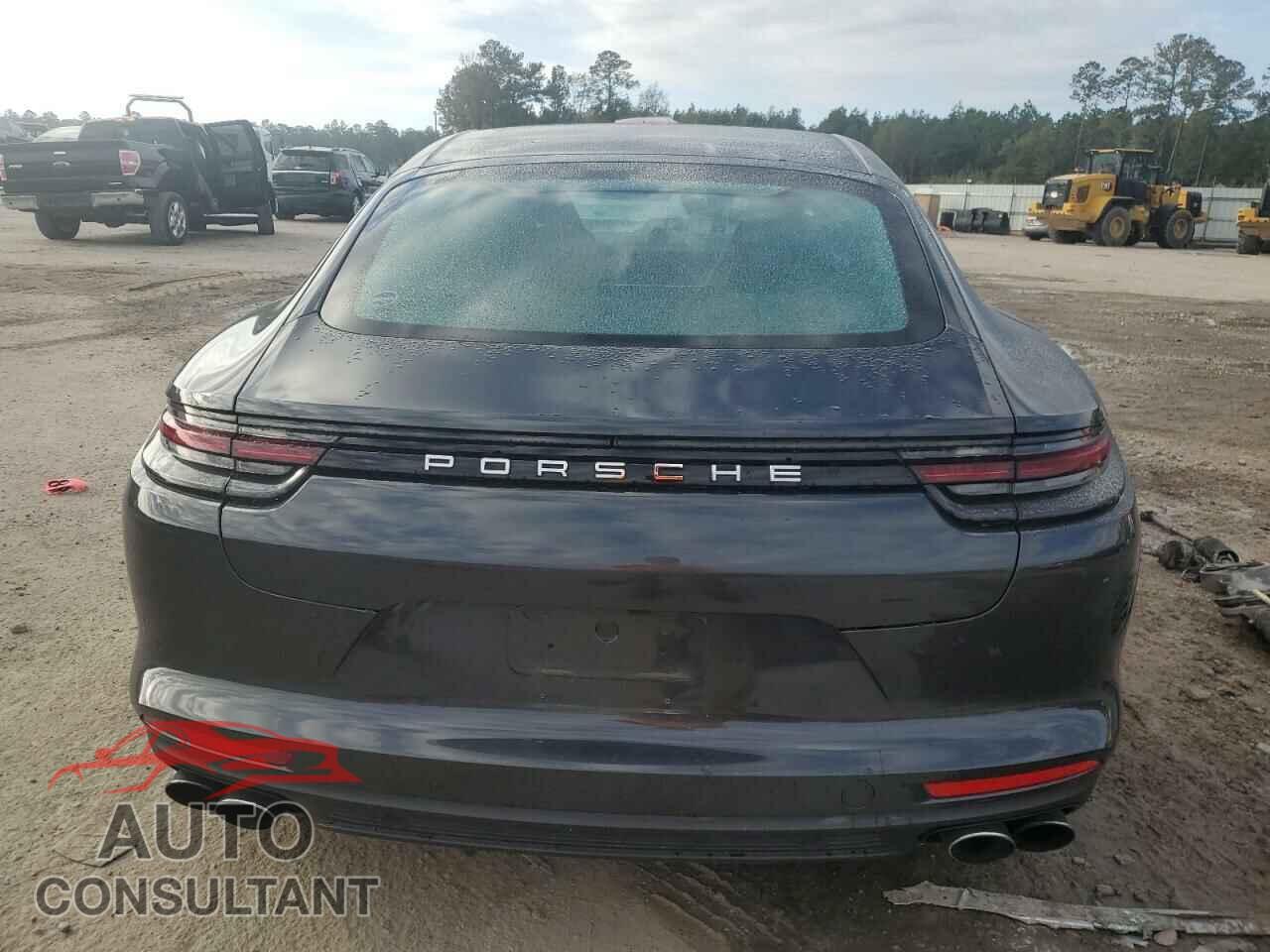 PORSCHE PANAMERA 2018 - WP0AE2A79JL129223