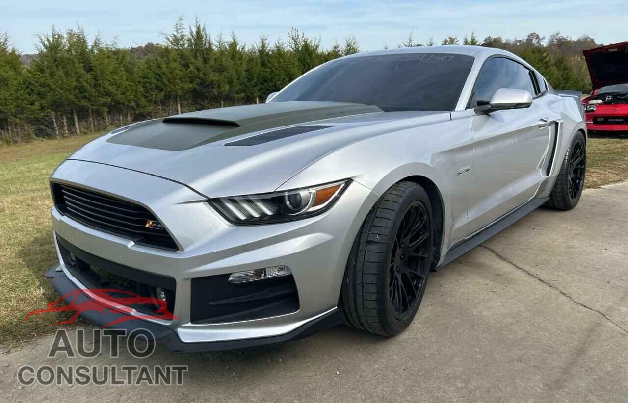 FORD MUSTANG 2017 - 1FA6P8CF6H5327270